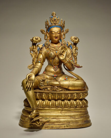 gold statue of Green Tara